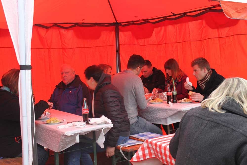 imgi_67_karfreitag-fischessen-2016-11