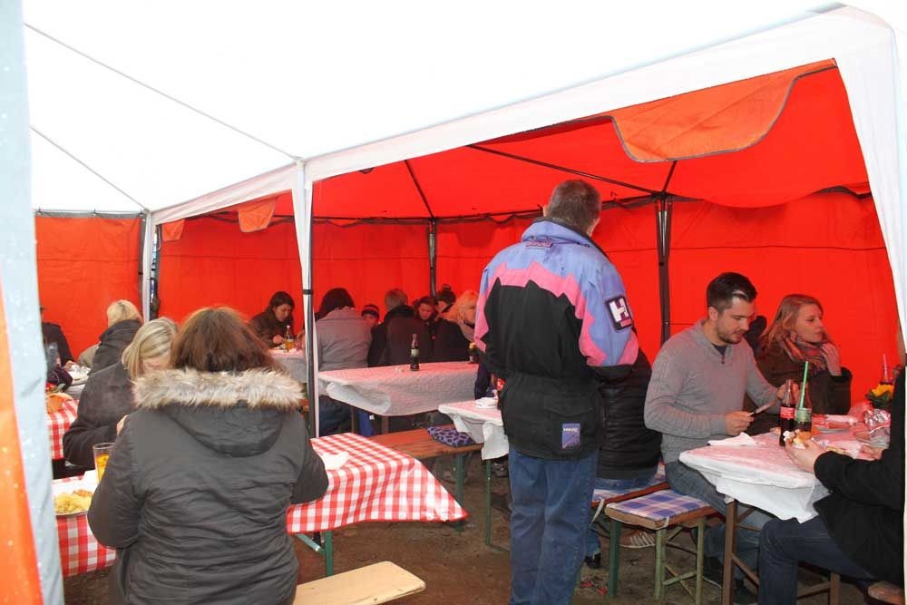 imgi_69_karfreitag-fischessen-2016-10