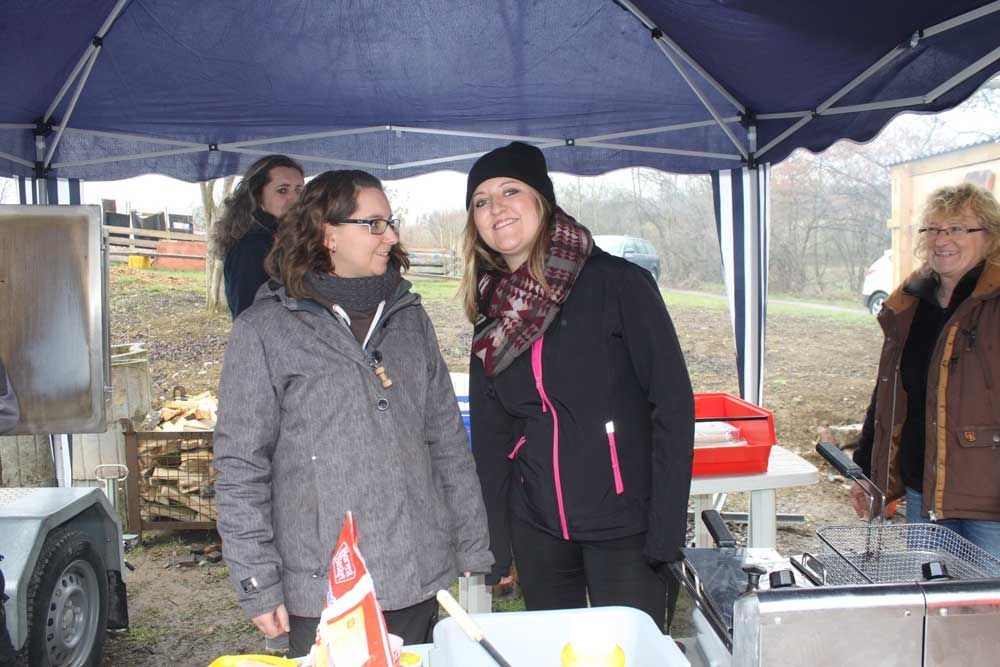 imgi_71_karfreitag-fischessen-2016-9