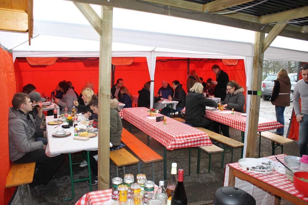 imgi_83_karfreitag-fischessen-2016-3